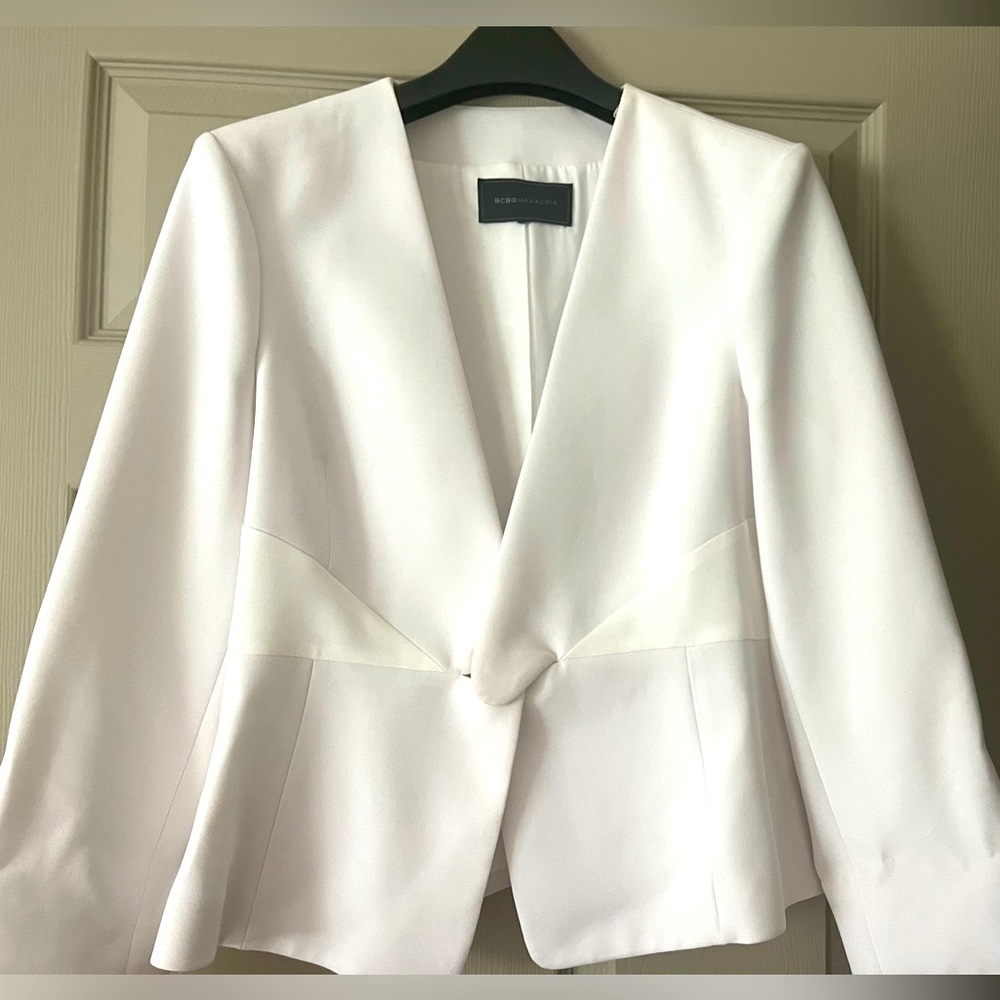BCBG Maxazaria blazer